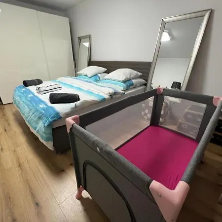 Appartamento Stylish 1-bedroom Close To Exhibition Square Basilea